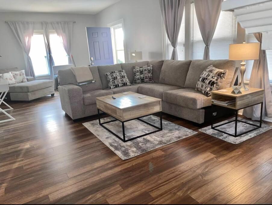 Cherry Street Luxury- Shopping-Dining-By Downtown And Hospitals Tulsa Eksteriør billede